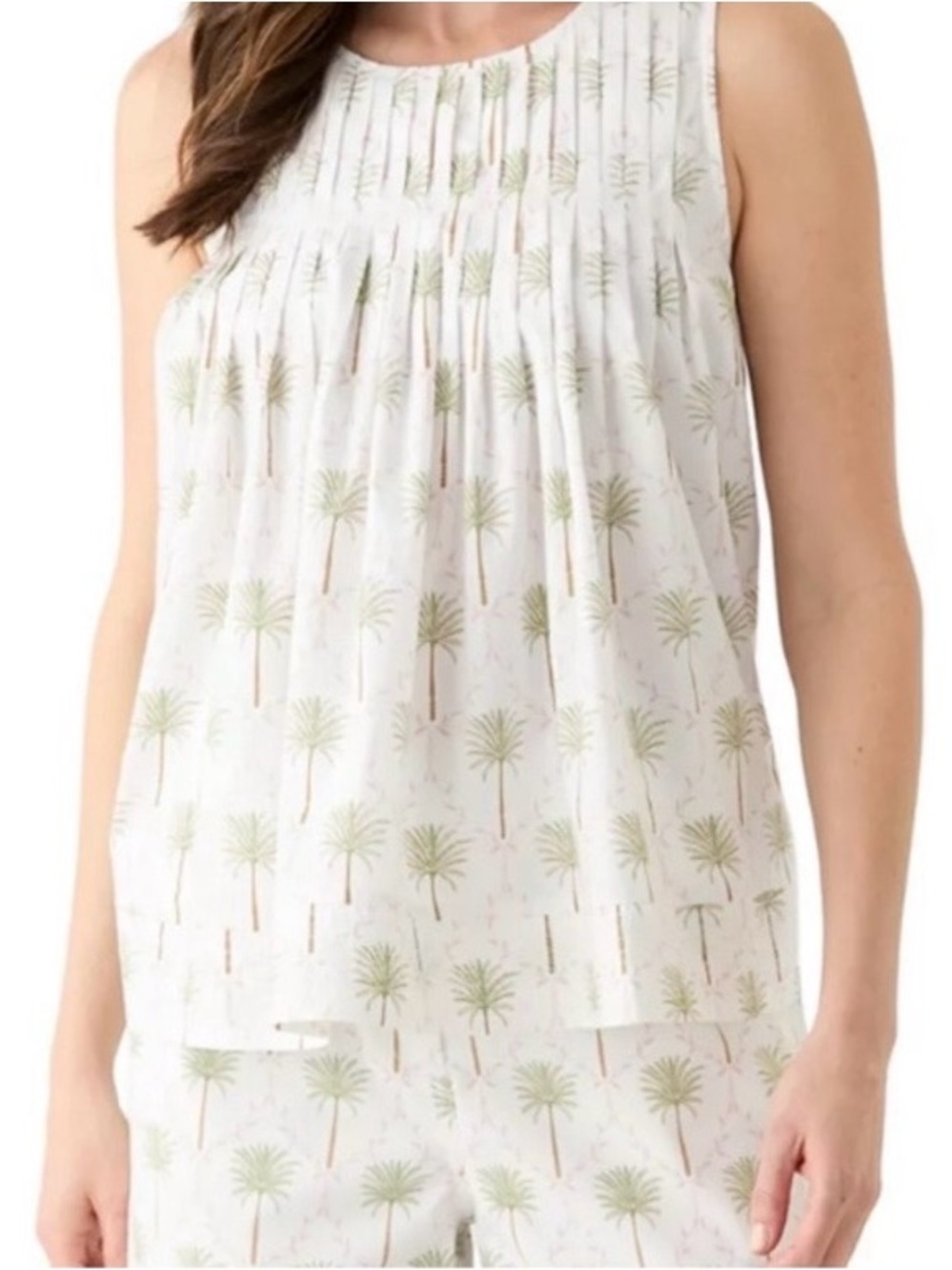 Crown & Ivy White Palm Print Sleeveless Cotton Tank